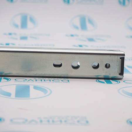 DZ2601-0025 Направляющая Accuride International